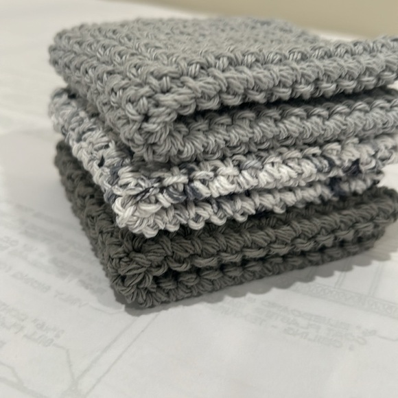 100% Cotton Handmade Washcloths - Set of 3 - Picture 2 of 10